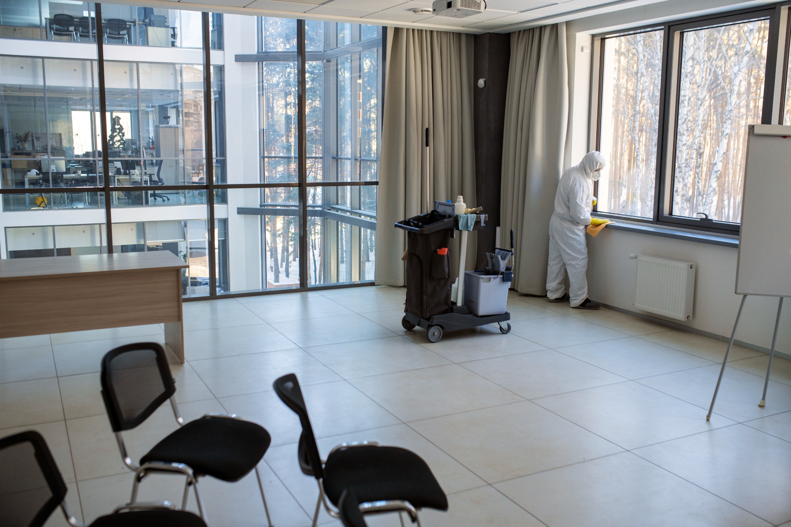 Why Stockport Businesses Are Switching to Professional Commercial Cleaning Services